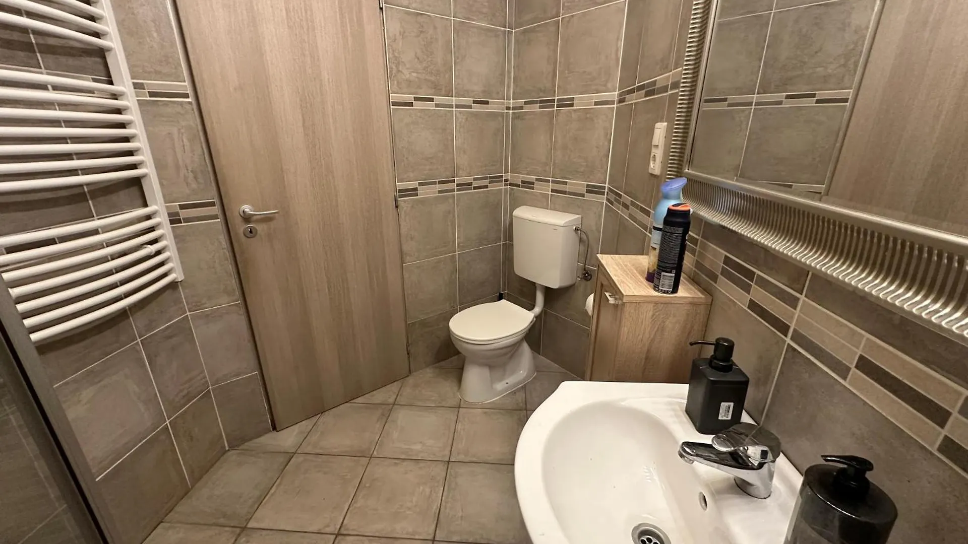 Bright Apartment In The Most Beautiful Street Of Budapest Vaci Street, Fashion Street Ungarn